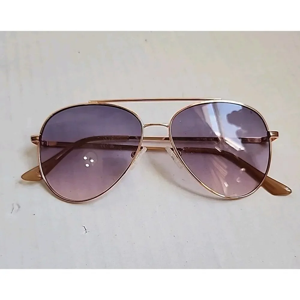 Kenneth Cole Reaction Mens Sunglass Gold Metal Aviator, Gradient Lens KC1386 28T